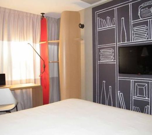 ibis Valence Sud