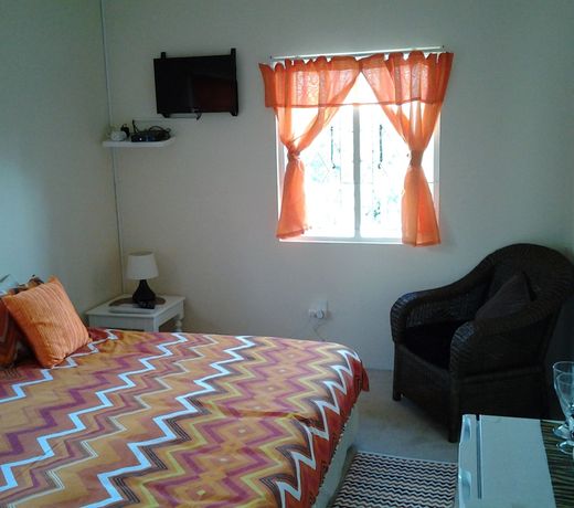 Castelletto Guest House
