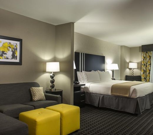 Holiday Inn Express and Suites Madison Central, an IHG Hotel