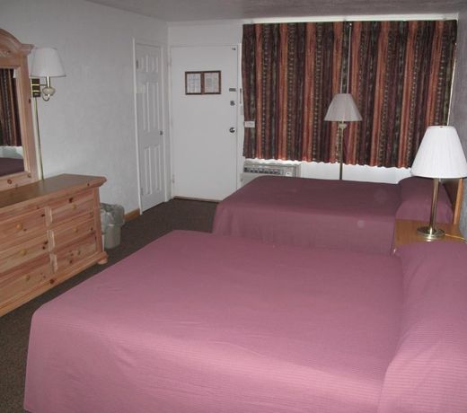 Pink Champagne Motel