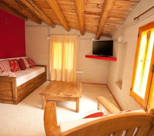 La Pilar Petit Chalets