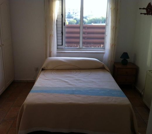 Valentinos House