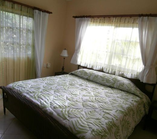RESIDENCIAL HISPANIOLA
