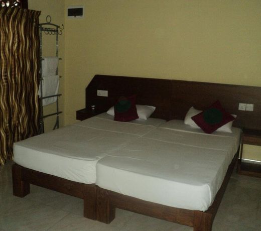 Villa 63