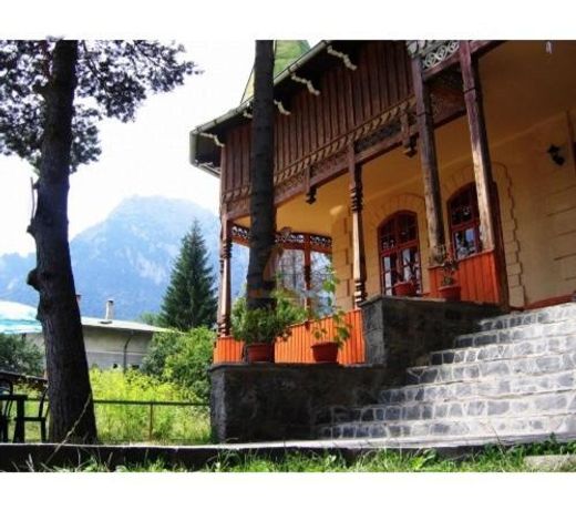 Casa Frasin