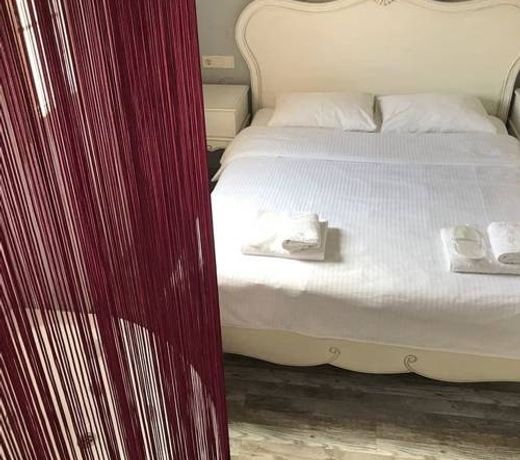 Alacati Alaris Hotel