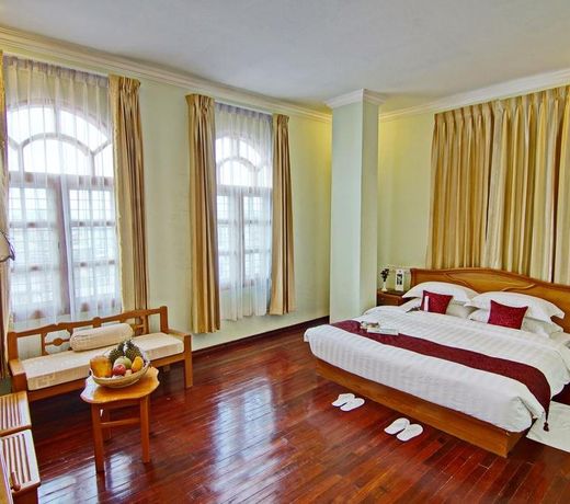 Hotel Dingar
