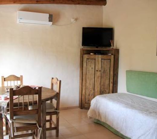 Villa Ciruelos