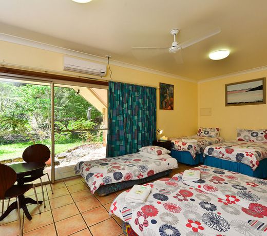 Bushland Cottages and Lodge