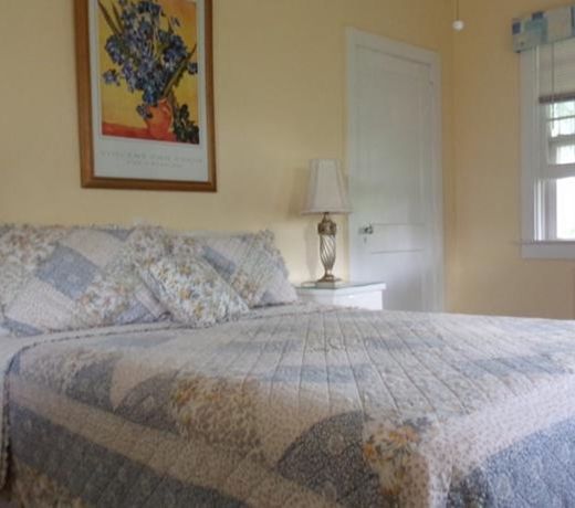 LA PALOMA GUEST HOUSE