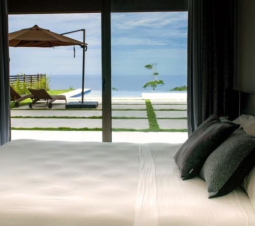 REAL OCEANVIEW HOUSE