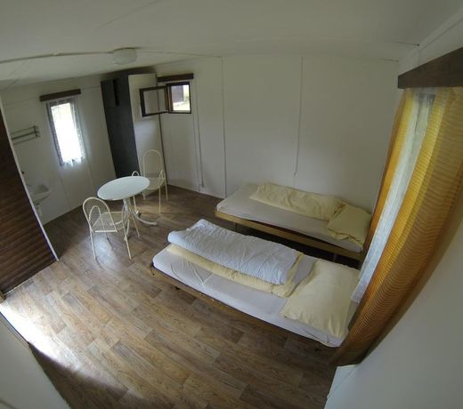 RekreaÄnÃ­ StÅedisko Husarna