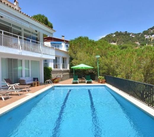 Holiday Home Balmain by Interhome