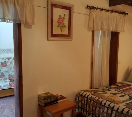 Casa Santana Segura
