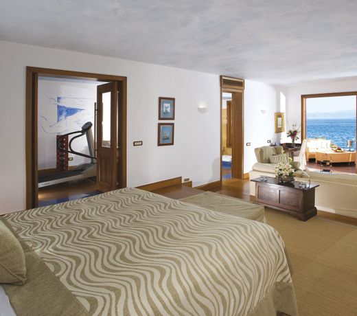 Elounda Beach Hotel & Villas, a Member of the Leading Hotels of the World
