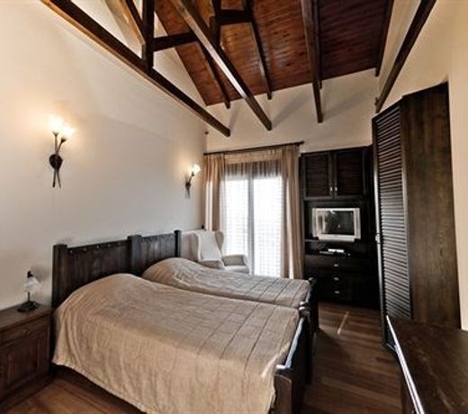 Villa St. Nicolas & Theano