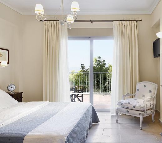 Pleiades Luxurious Villas