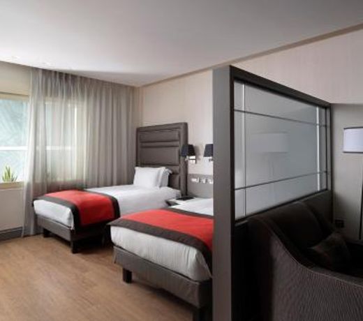 Holiday Suites