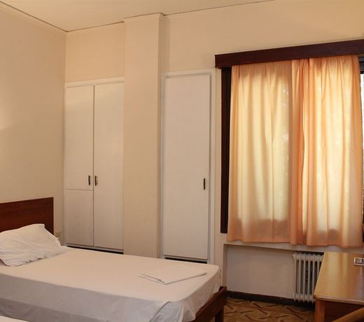 Nefeli Hotel