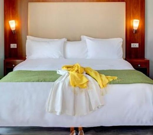 Polis Grand Hotel