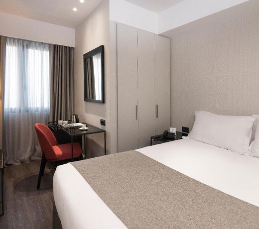Astor Hotel
