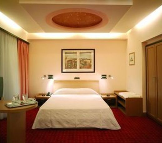 Centrotel Hotel
