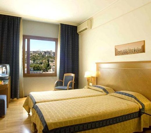 Plaka Hotel