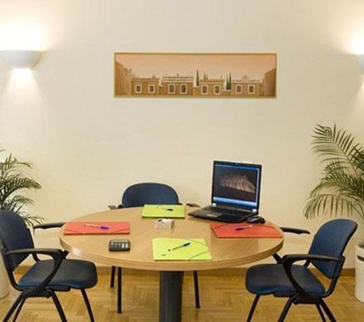 Plaka Hotel