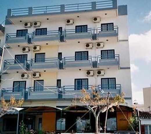 Danaos Hotel