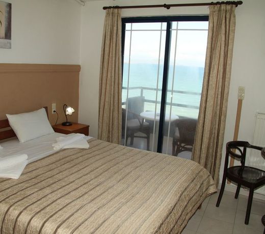 Danaos Hotel