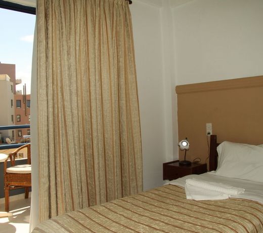 Danaos Hotel