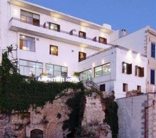 Amphitrite Hotel