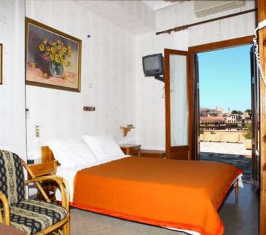 Amphitrite Hotel