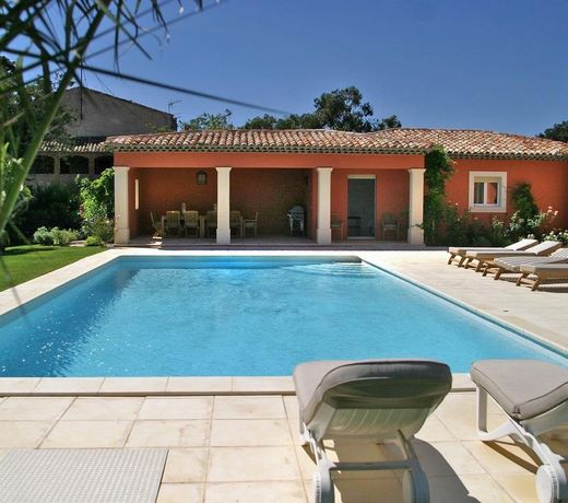 Villa Les MÃ»res mÃ»res