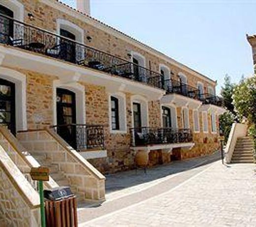 Grecian Castle Hotel
