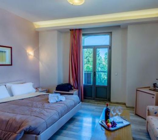 Grecian Castle Hotel