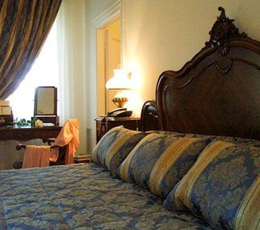 Argentikon Luxury Suites