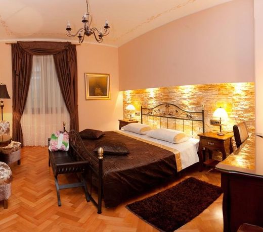 Unique Luxury Rooms