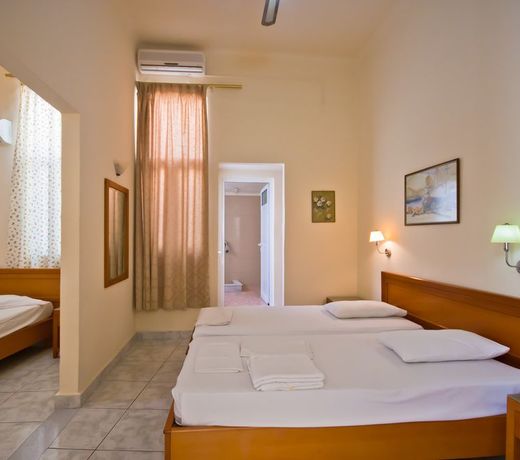 Lena Hotel