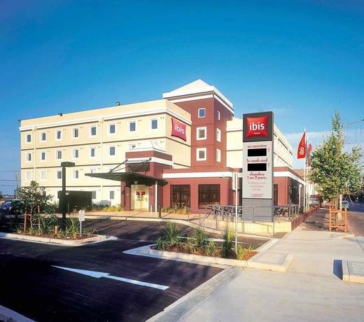 ibis Newcastle