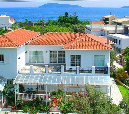 Lalaria Hotel