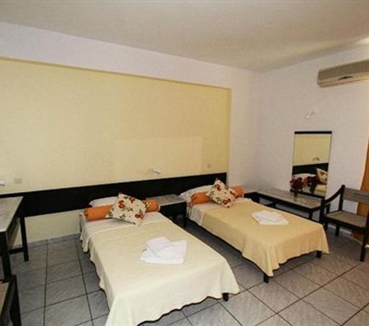 Lalaria Hotel