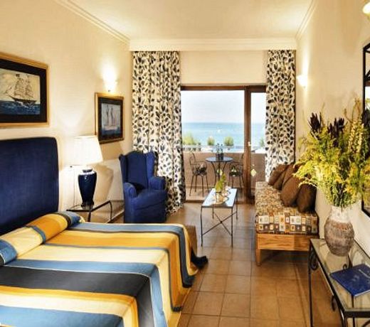 Aquila Rithymna Beach