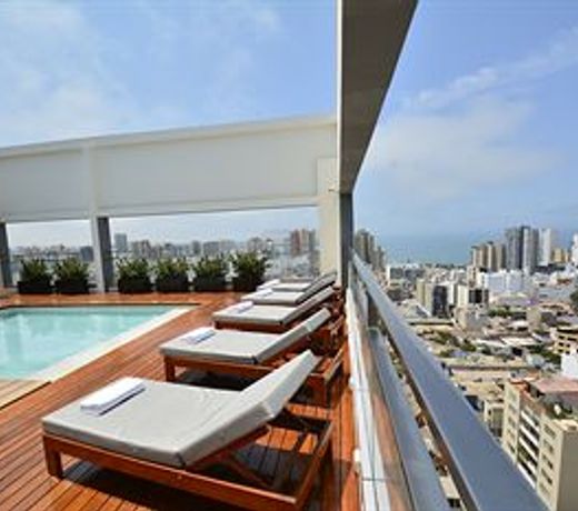 Dazzler by Wyndham Lima Miraflores