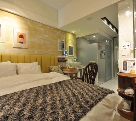 February Boutique Hotel Apsan
