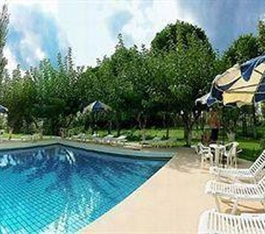 Irinna Hotel