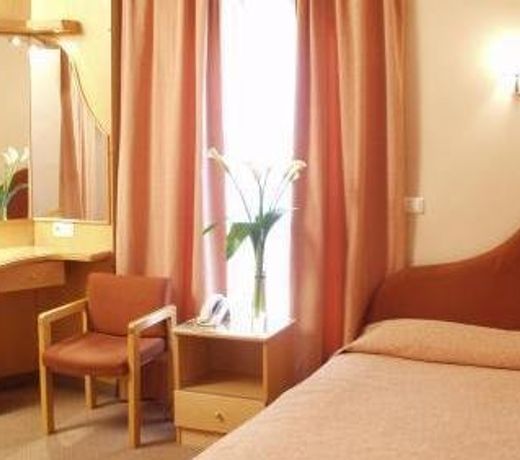 Abc Hotel