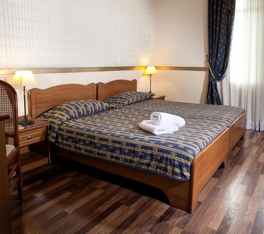 Tourist Hotel