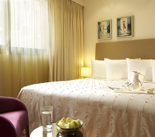 Daios Luxury Living