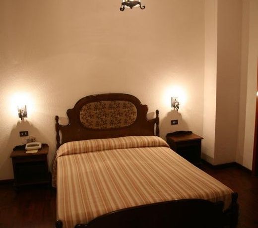 Hotel Alhambra